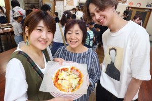 フォトギャラリー / 福井の美容室 CREATE（クリエイト） / ピザ作り体験